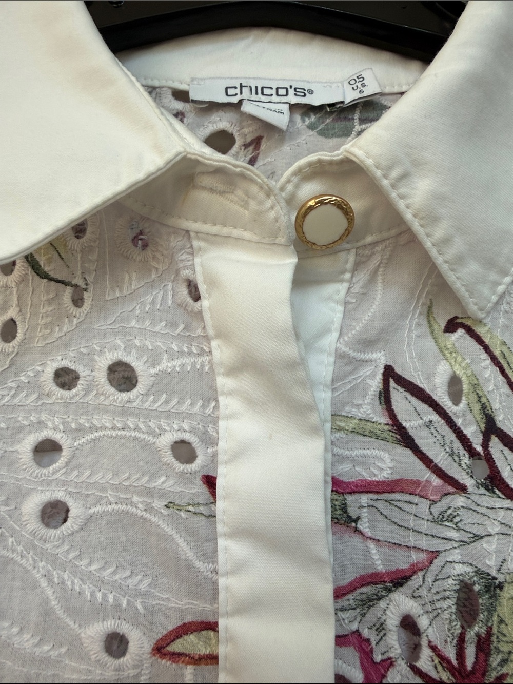 Chicos White Eyelet Floral Button-Up Cotton Top 6 - Picture 6 of 10